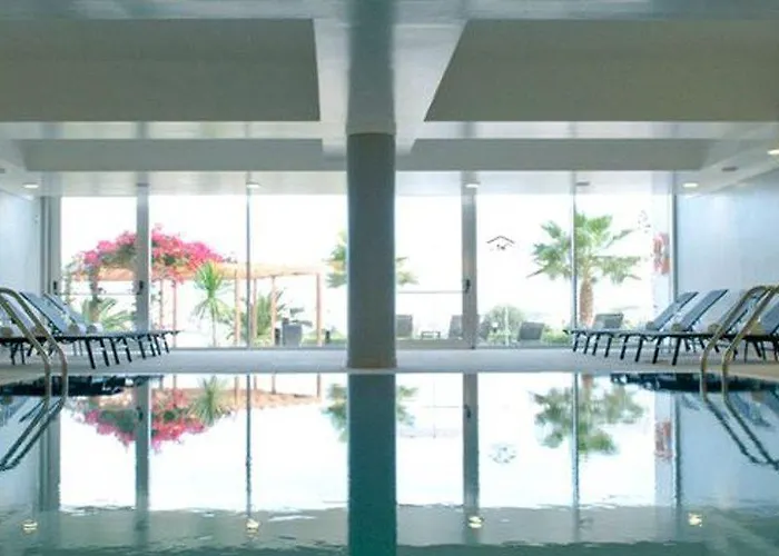 ビスタ マリーナ アパルタメントス トーリスティコス アパートホテル 4*